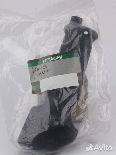 Левая часть рукоятки триммера CG31EBS