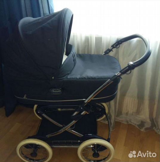 Коляска Peg Perego Martinelly Navichella