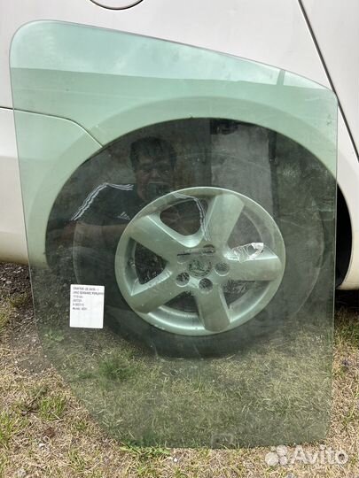 Стекло двери правое спринтер 906 крафтер