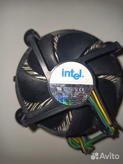 Кулер Intel D34223-001 для LGA 775