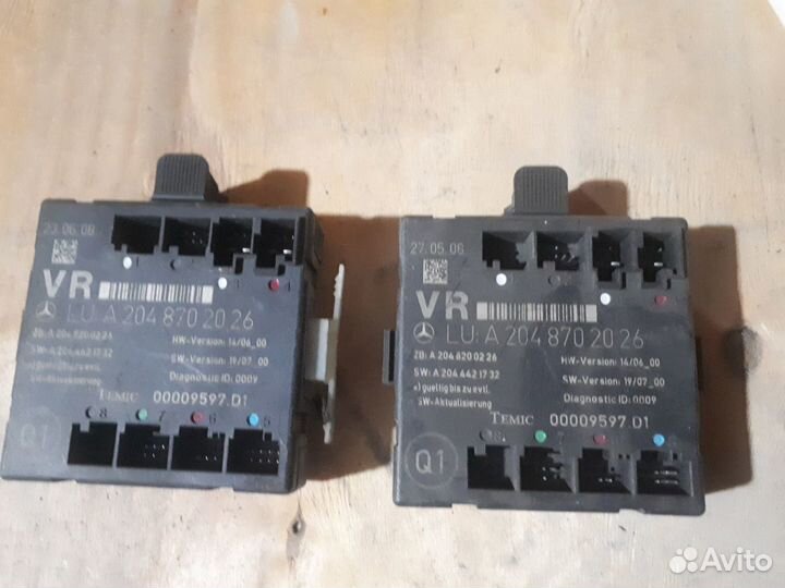 Блок управления двери А204 870 20 26 мерседес 204