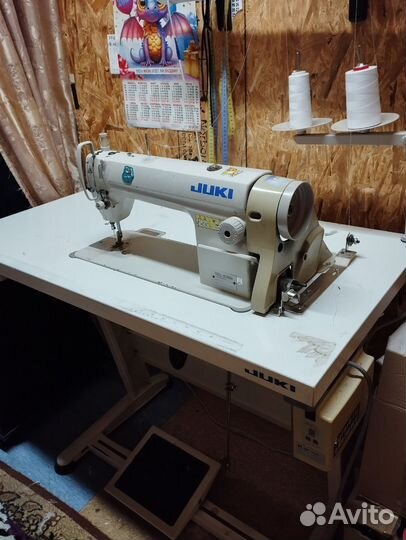 Швейная машина