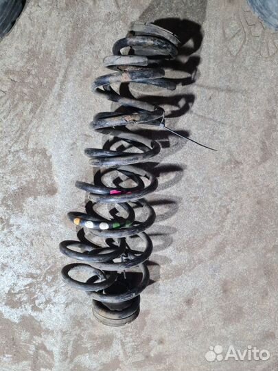 Пружина подвески задняя Volkswagen Polo 5 2013