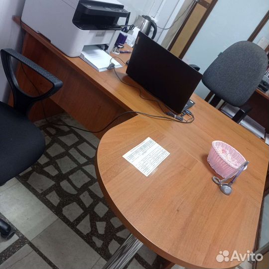 Стул офисный