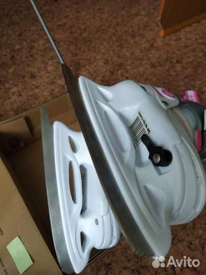 Коньки детские раздвижные Larsen 26-29р