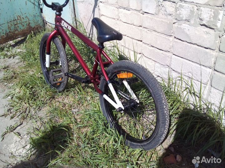 Subrosa altus