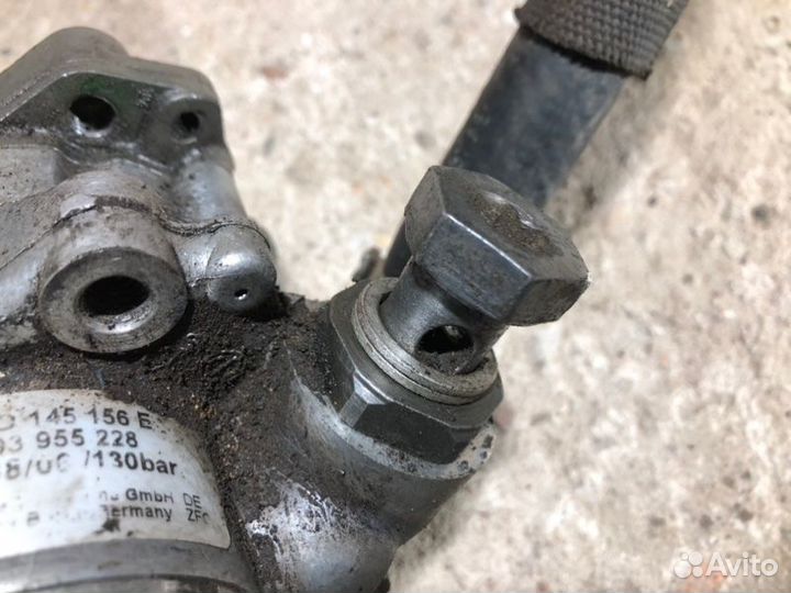 Насос гидроусилителя руля Audi A8 D3 6.0W12BTH