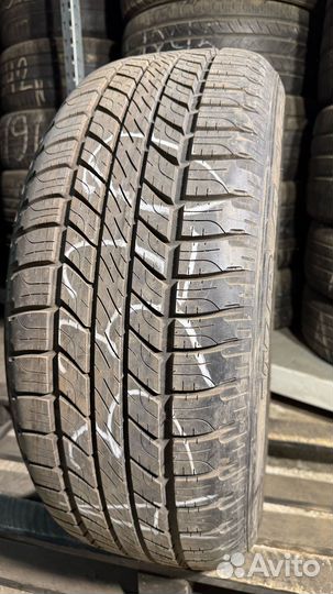 Goodyear Wrangler HP All Weather 255/55 R19 111V