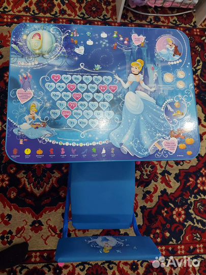 Детский столик и стульчик