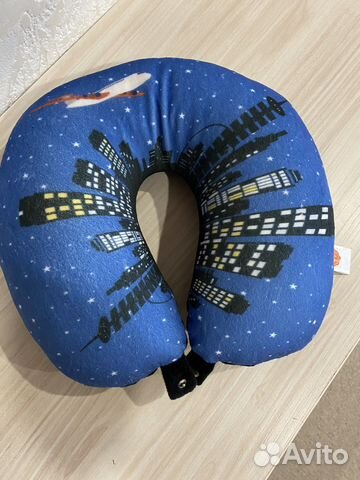 Подушка для путешествий
