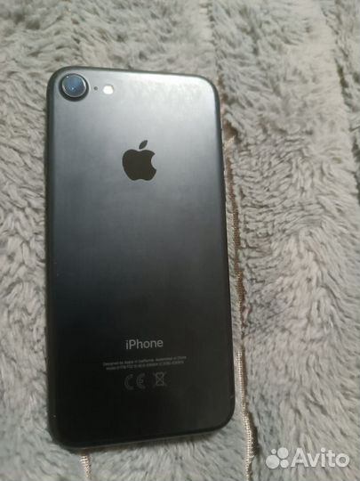 iPhone 7, 32 ГБ