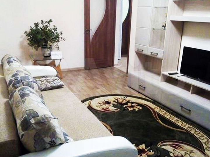 2-к. квартира, 65 м², 3/5 эт.