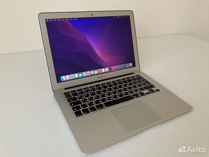 Apple MacBook Air (13-inch, Early 2015)
