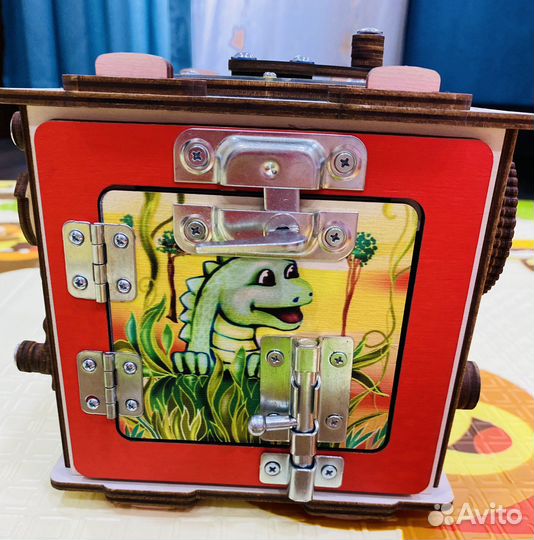 Бизиборд новый,развивающая игрушка