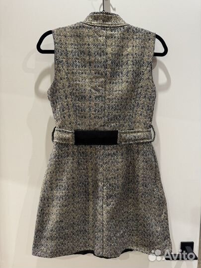 Комплект вещей на девушку 42-44