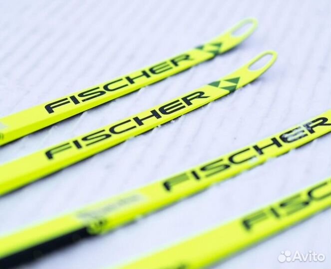 Беговые лыжи fischer Speedmax Helium Skate Plus St