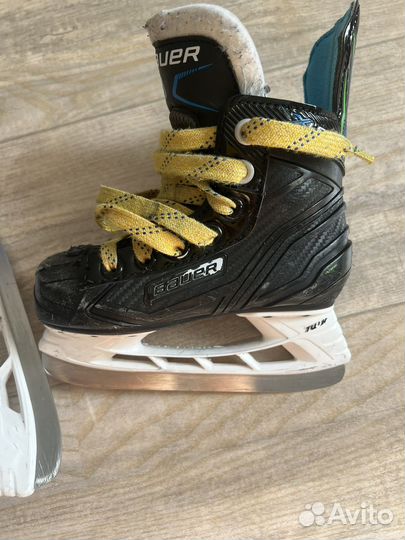 Коньки хоккейные 10,5
