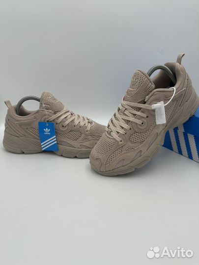 Кроссовки adidas