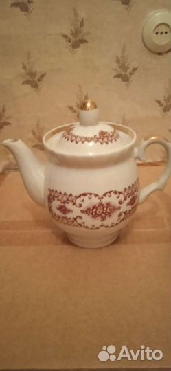 Чайники тарелки