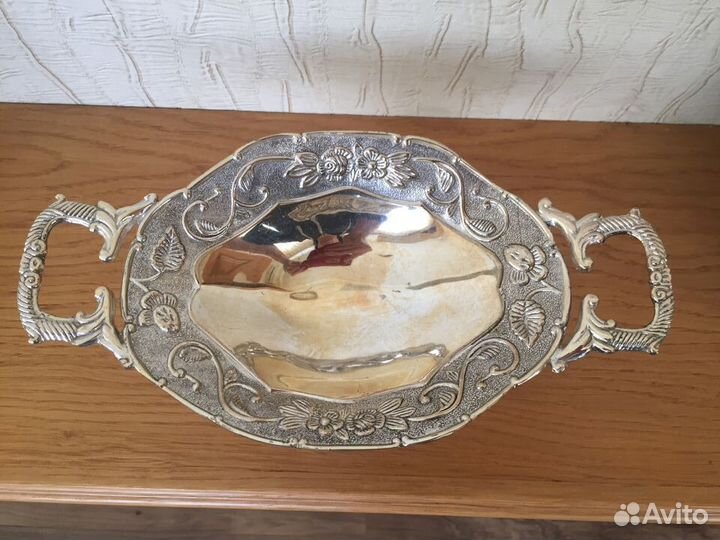 Предметы для сервировки стола