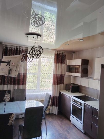 4-к. квартира, 90,8 м², 1/1 эт.