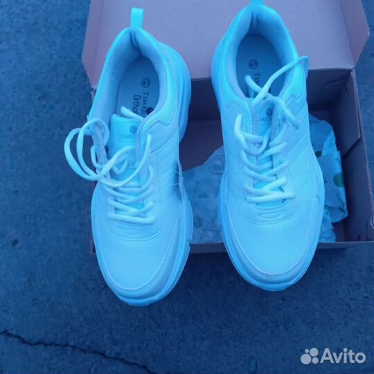 Кроссовки мужские 43 размера