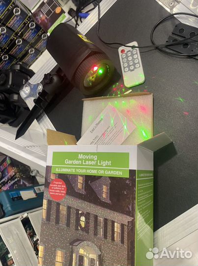 Уличная фасадная праздничная лазерная подсветка