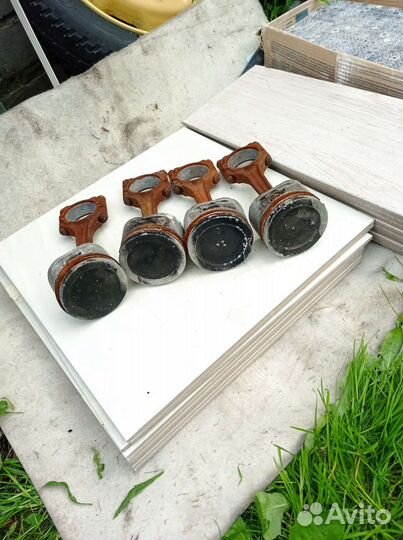 Поршни Ауди А4 1,6