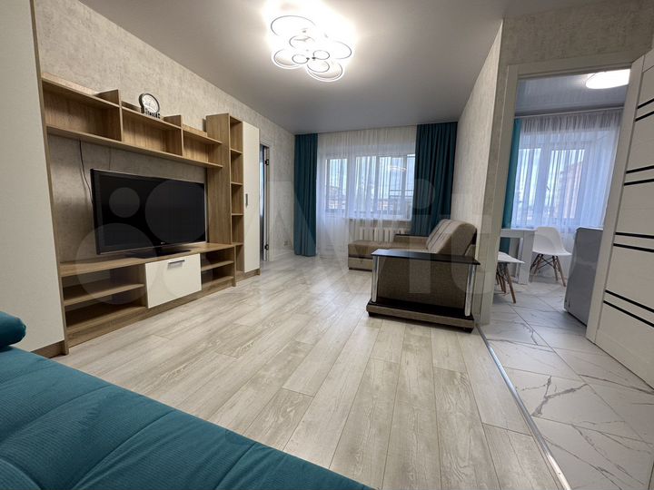 2-к. квартира, 47 м², 5/5 эт.