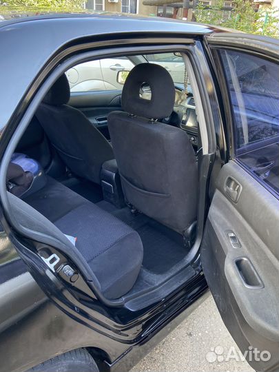 Mitsubishi Lancer 1.6 МТ, 2005, 308 000 км
