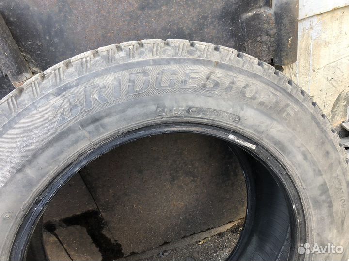 Bridgestone Blizzak Spike-01 185/65 R15