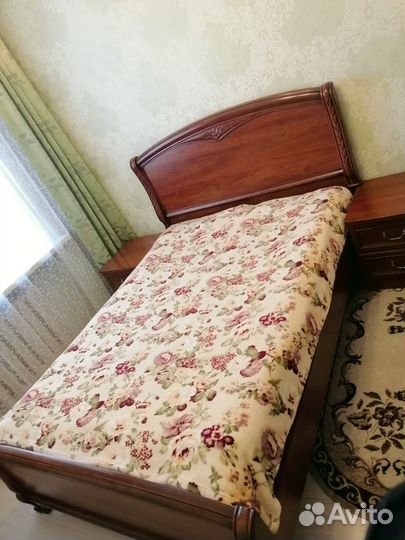 Спальный гарнитур бу