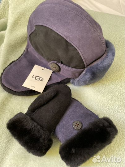 Шапка и варежки Ugg