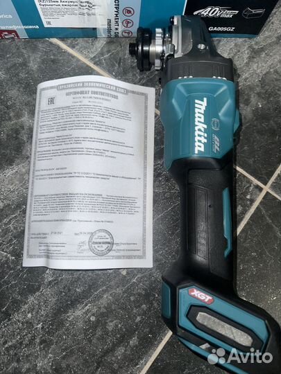 Аккумуляторная болгарка makita 40v