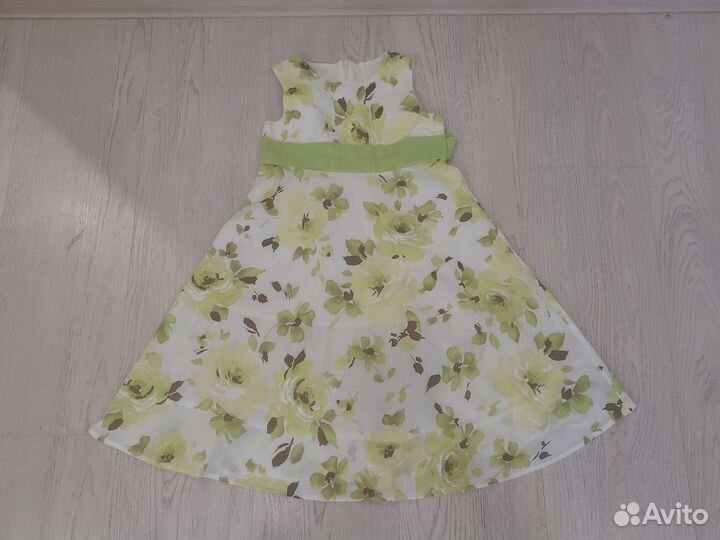 Платье для девочки 104-110