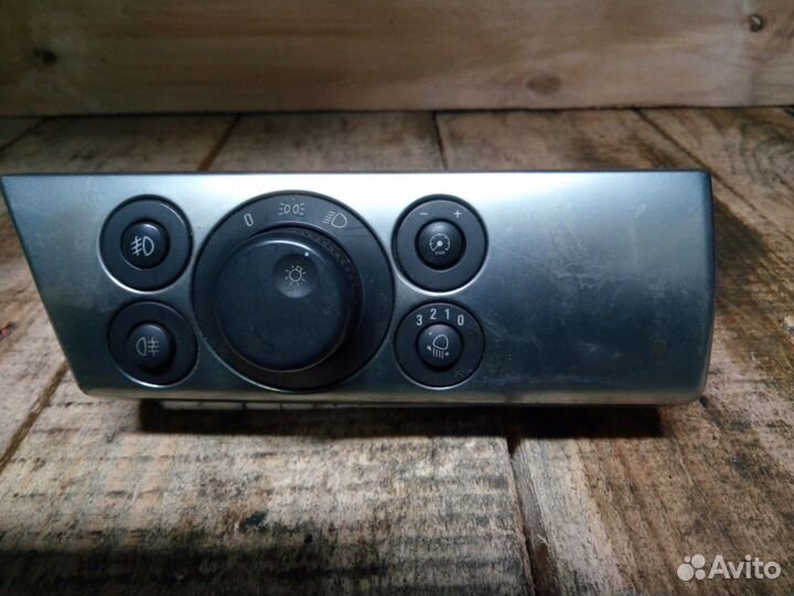 Блок управления светом ZK на Опель Астра Н