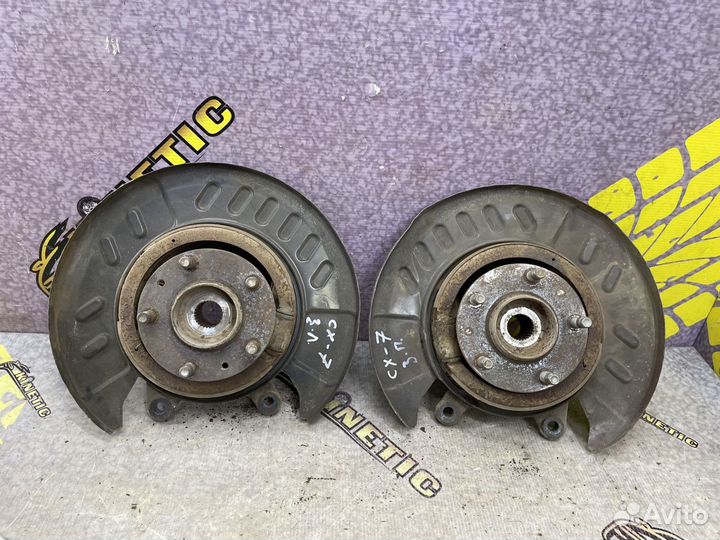 Щиток Пыльник Кожух стояночного тормоза Мазда CX7