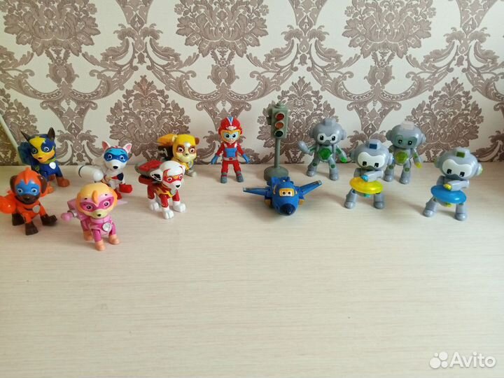 Продам детские игрушки