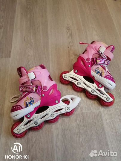 Роликовые коньки раздвижные