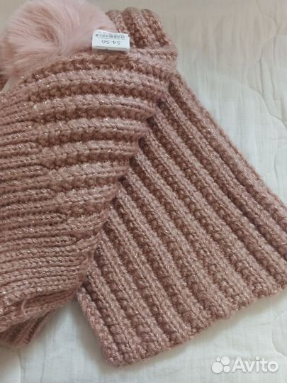 Комплект шапка и шарф для девочки