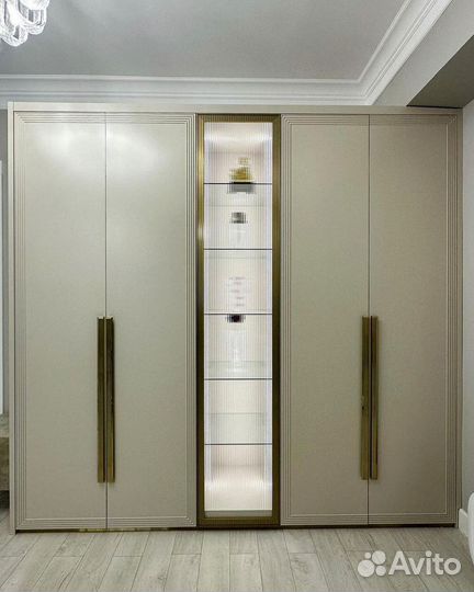 Шкаф распашной в стиле IKEA