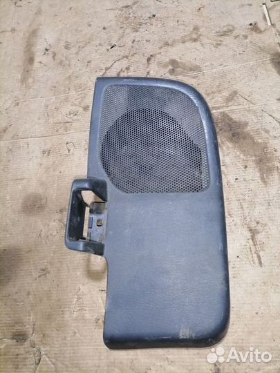 Решетка динамика правая Toyota Sprinter Carib AE11