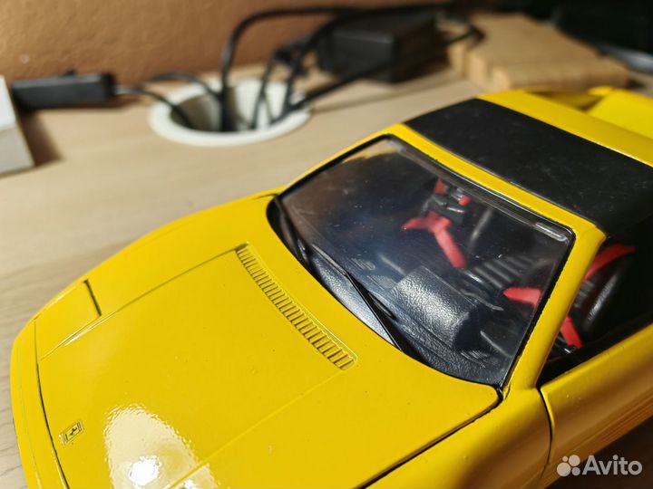 Модель Ferrari 348ts, Maisto, масштаб 1/18