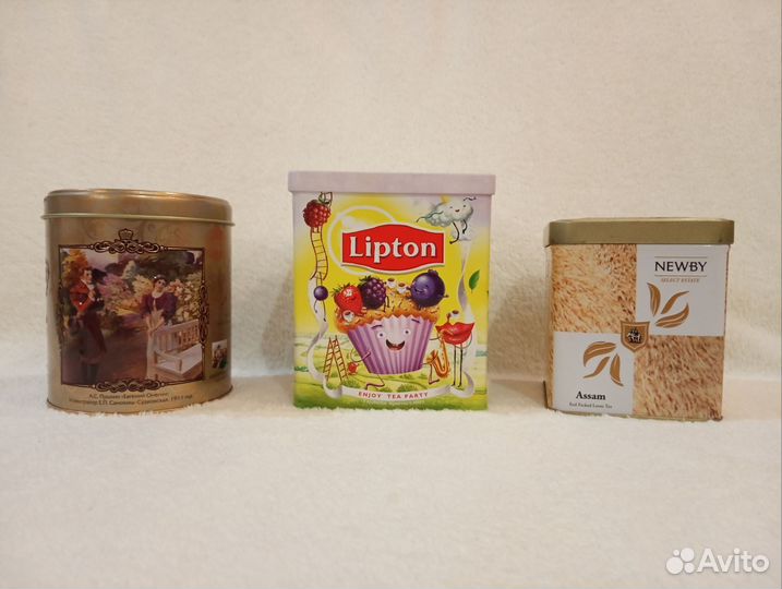Жестяные банки из под чая