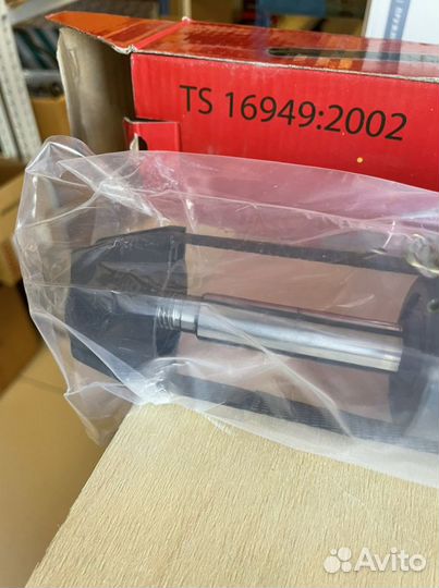 Амортизатор подвески передней Audi A6