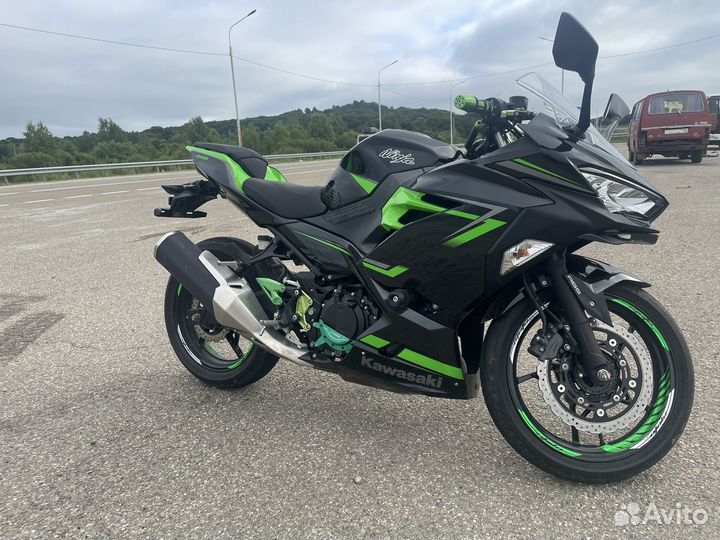 Kawasaki ninja 400