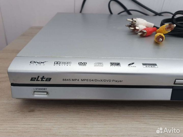 DVD плеер elta 8845 MP4