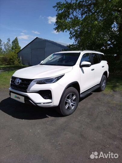 Toyota Fortuner 2.7 AT, 2022, 1 200 км