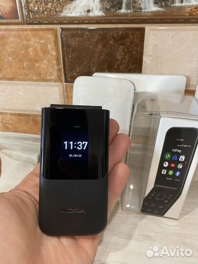 Nokia 2720 Flip