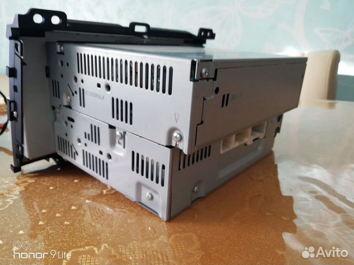 Штатная магнитола на Toyota Land Cruiser Prado 120